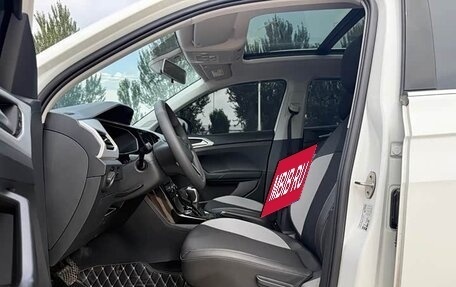 Volkswagen T-Cross I, 2022 год, 1 667 000 рублей, 13 фотография