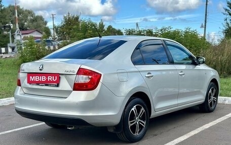 Skoda Rapid I, 2015 год, 930 000 рублей, 5 фотография