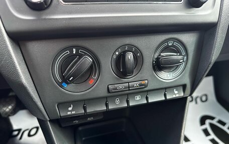 Skoda Rapid I, 2015 год, 930 000 рублей, 13 фотография