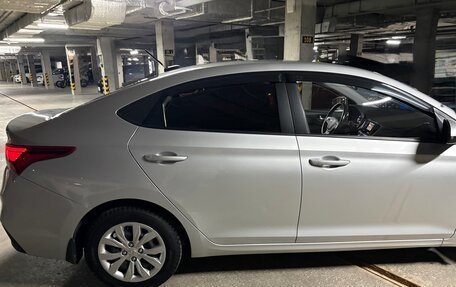 Hyundai Solaris II рестайлинг, 2017 год, 1 480 000 рублей, 4 фотография