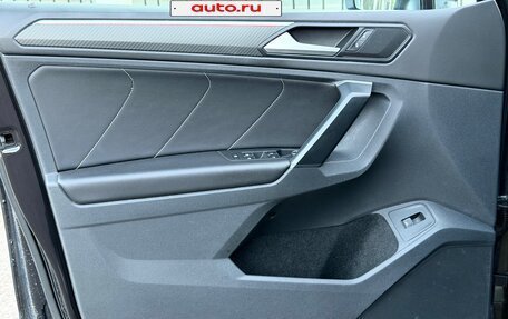 Volkswagen Tiguan II, 2021 год, 3 759 000 рублей, 15 фотография