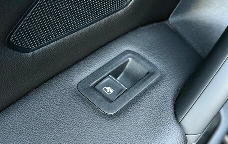 Volkswagen Tiguan II, 2021 год, 3 759 000 рублей, 20 фотография