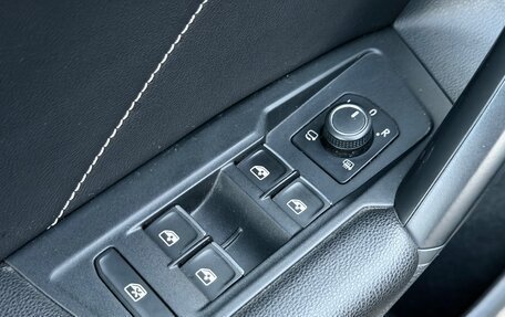 Volkswagen Tiguan II, 2021 год, 3 759 000 рублей, 16 фотография