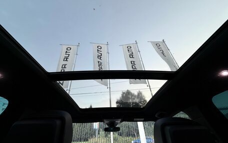 Volkswagen Tiguan II, 2021 год, 3 759 000 рублей, 22 фотография
