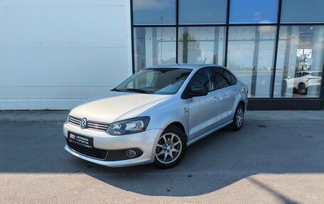 Volkswagen Polo VI (EU Market), 2013 год, 699 000 рублей, 1 фотография
