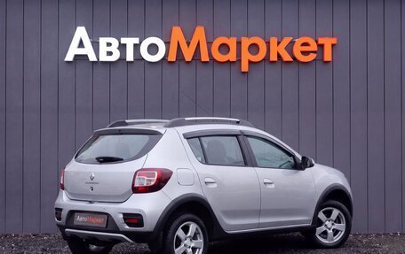 Renault Sandero II рестайлинг, 2018 год, 799 000 рублей, 2 фотография