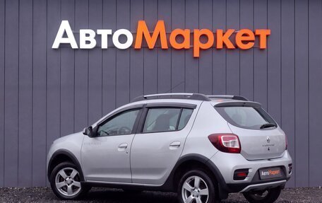 Renault Sandero II рестайлинг, 2018 год, 799 000 рублей, 4 фотография