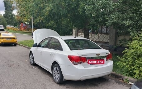 Chevrolet Cruze II, 2011 год, 590 000 рублей, 13 фотография