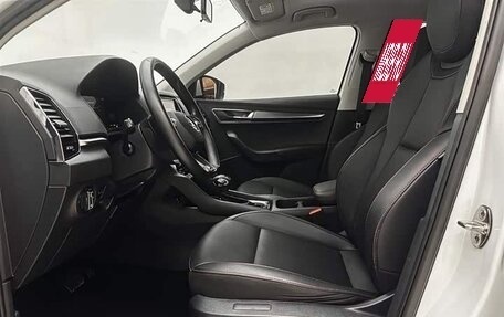 Skoda Karoq I, 2022 год, 1 488 000 рублей, 10 фотография
