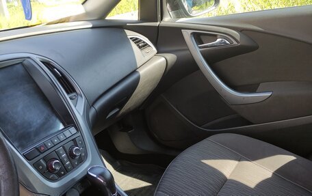 Opel Astra J, 2013 год, 700 000 рублей, 11 фотография
