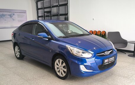Hyundai Solaris II рестайлинг, 2013 год, 990 000 рублей, 3 фотография