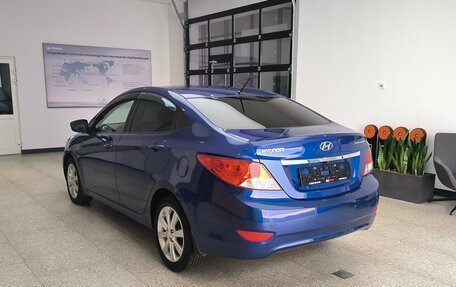 Hyundai Solaris II рестайлинг, 2013 год, 990 000 рублей, 8 фотография