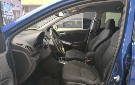 Hyundai Solaris II рестайлинг, 2013 год, 990 000 рублей, 25 фотография