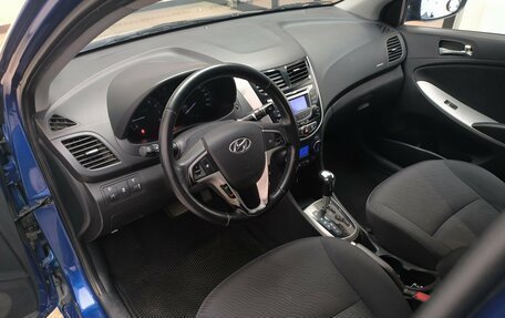 Hyundai Solaris II рестайлинг, 2013 год, 990 000 рублей, 24 фотография