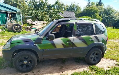 Chevrolet Niva I рестайлинг, 2016 год, 950 000 рублей, 2 фотография