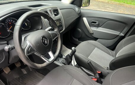 Renault Logan II, 2020 год, 935 000 рублей, 10 фотография