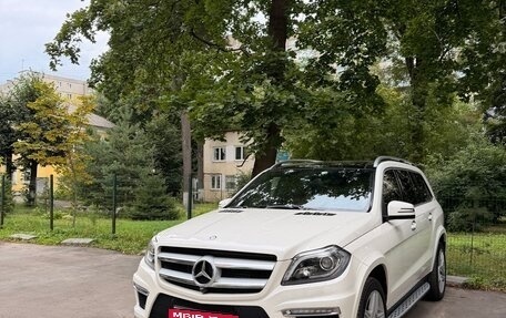 Mercedes-Benz GL-Класс, 2015 год, 4 680 000 рублей, 3 фотография