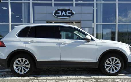 Volkswagen Tiguan II, 2017 год, 1 750 000 рублей, 6 фотография