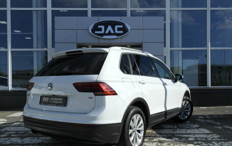 Volkswagen Tiguan II, 2017 год, 1 750 000 рублей, 5 фотография