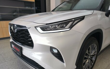 Toyota Highlander, 2026 год, 5 550 000 рублей, 7 фотография