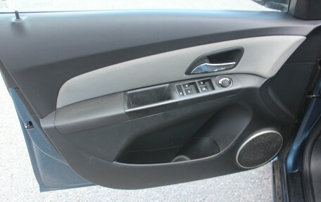Chevrolet Cruze II, 2013 год, 737 000 рублей, 8 фотография