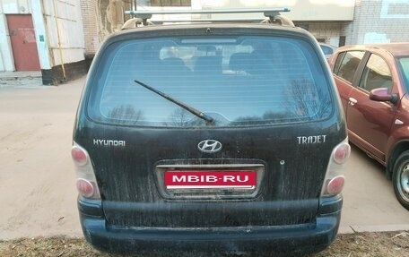 Hyundai Trajet I рестайлинг, 2005 год, 100 000 рублей, 4 фотография