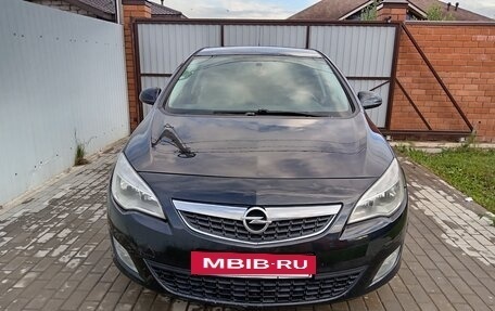 Opel Astra J, 2012 год, 650 000 рублей, 6 фотография