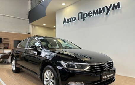 Volkswagen Passat B8 рестайлинг, 2019 год, 2 349 000 рублей, 1 фотография