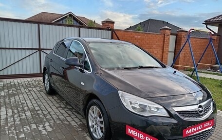 Opel Astra J, 2012 год, 650 000 рублей, 11 фотография
