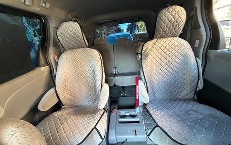 Toyota Sienna III, 2017 год, 2 950 000 рублей, 16 фотография