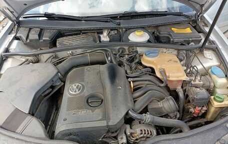 Volkswagen Passat B5+ рестайлинг, 1998 год, 600 000 рублей, 2 фотография