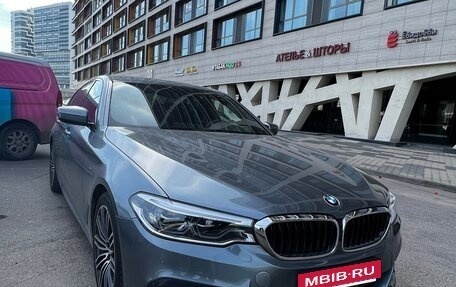 BMW 5 серия, 2017 год, 3 990 000 рублей, 2 фотография