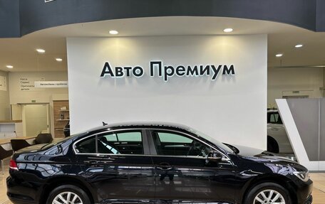 Volkswagen Passat B8 рестайлинг, 2019 год, 2 349 000 рублей, 4 фотография