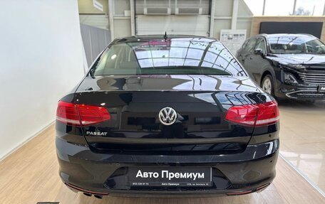 Volkswagen Passat B8 рестайлинг, 2019 год, 2 349 000 рублей, 6 фотография
