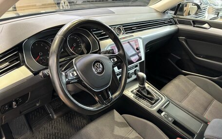 Volkswagen Passat B8 рестайлинг, 2019 год, 2 349 000 рублей, 8 фотография