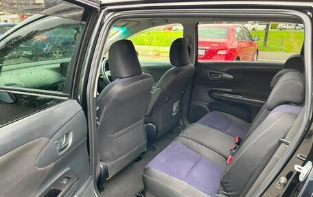 Toyota Wish II, 2013 год, 1 399 000 рублей, 11 фотография