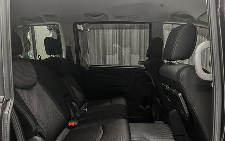 Nissan Serena IV, 2011 год, 1 150 000 рублей, 13 фотография