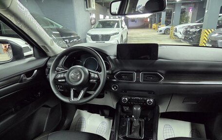 Mazda CX-5 II, 2026 год, 2 990 000 рублей, 15 фотография