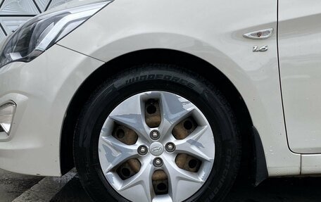 Hyundai Solaris II рестайлинг, 2015 год, 1 149 000 рублей, 9 фотография