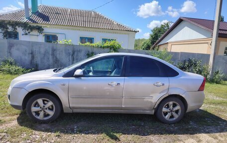 Ford Focus II рестайлинг, 2005 год, 290 000 рублей, 4 фотография