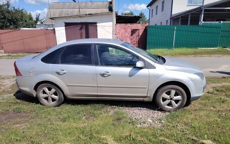 Ford Focus II рестайлинг, 2005 год, 290 000 рублей, 2 фотография