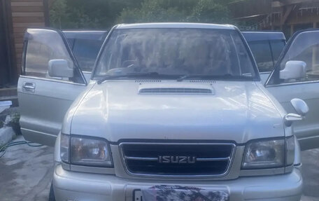 Isuzu Bighorn II, 1999 год, 1 000 000 рублей, 13 фотография