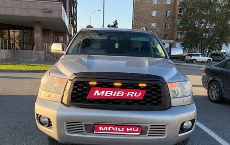 Toyota Sequoia II рестайлинг, 2011 год, 3 500 000 рублей, 1 фотография