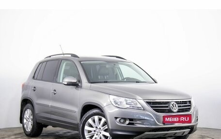 Volkswagen Tiguan I, 2008 год, 919 000 рублей, 1 фотография