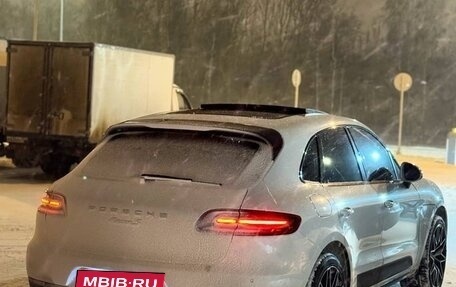 Porsche Macan I рестайлинг, 2014 год, 2 700 000 рублей, 2 фотография
