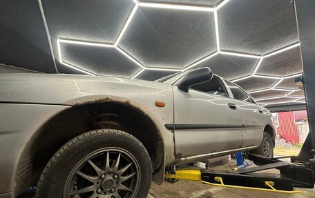 Mitsubishi Carisma I, 1998 год, 150 000 рублей, 4 фотография