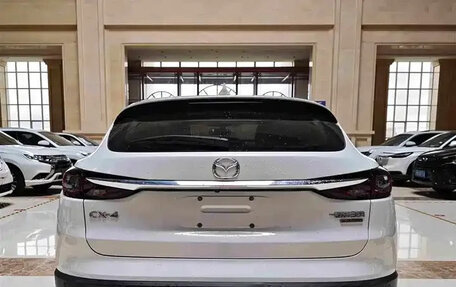 Mazda CX-4, 2022 год, 1 888 000 рублей, 6 фотография