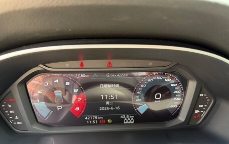Audi Q3, 2021 год, 2 590 000 рублей, 6 фотография