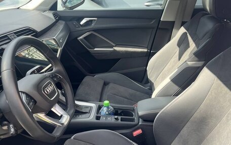 Audi Q3, 2021 год, 2 590 000 рублей, 9 фотография