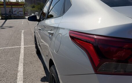 Hyundai Solaris II рестайлинг, 2021 год, 1 400 000 рублей, 7 фотография